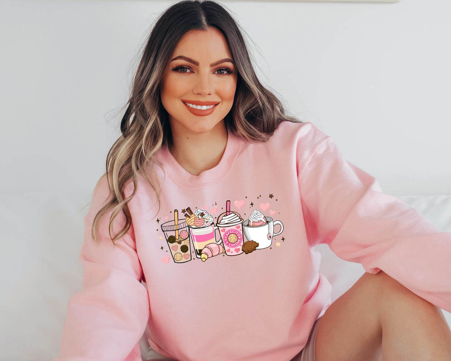 Cafecito Y Chisme Crewneck