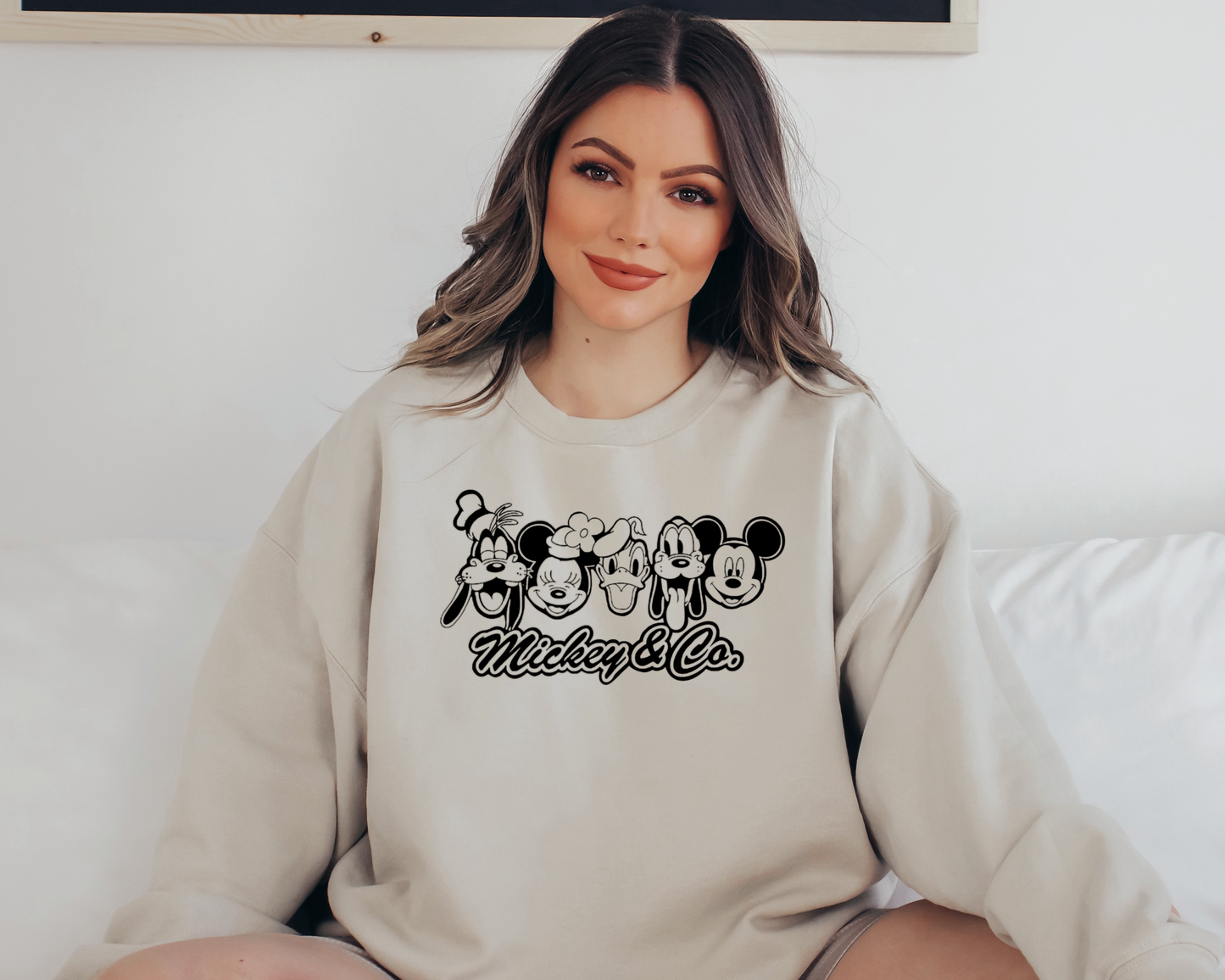 Mouse and Co. Crewneck